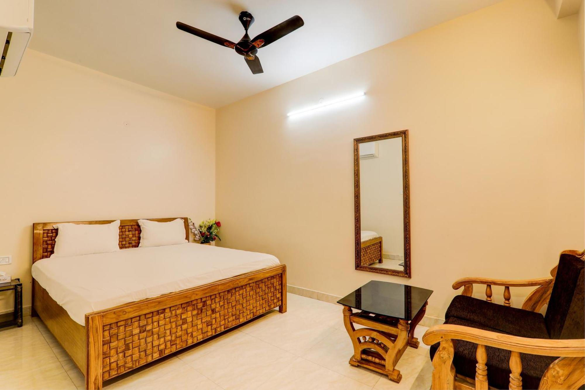 Oyo Hotel Umrao Patna  Buitenkant foto